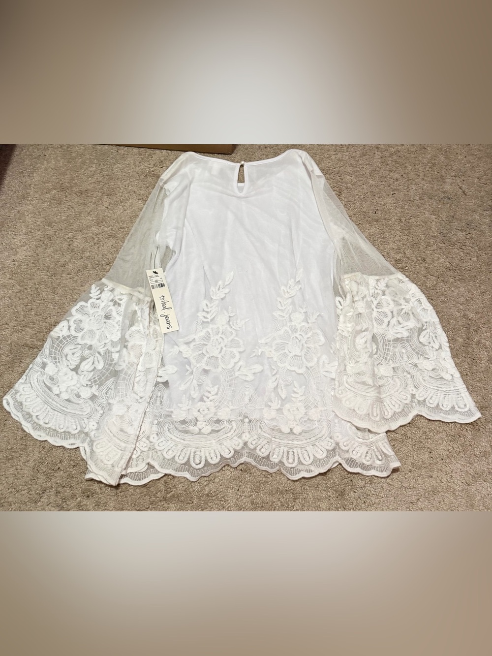 NWT. White Floral Lace Sheer Bell Sleeve Top